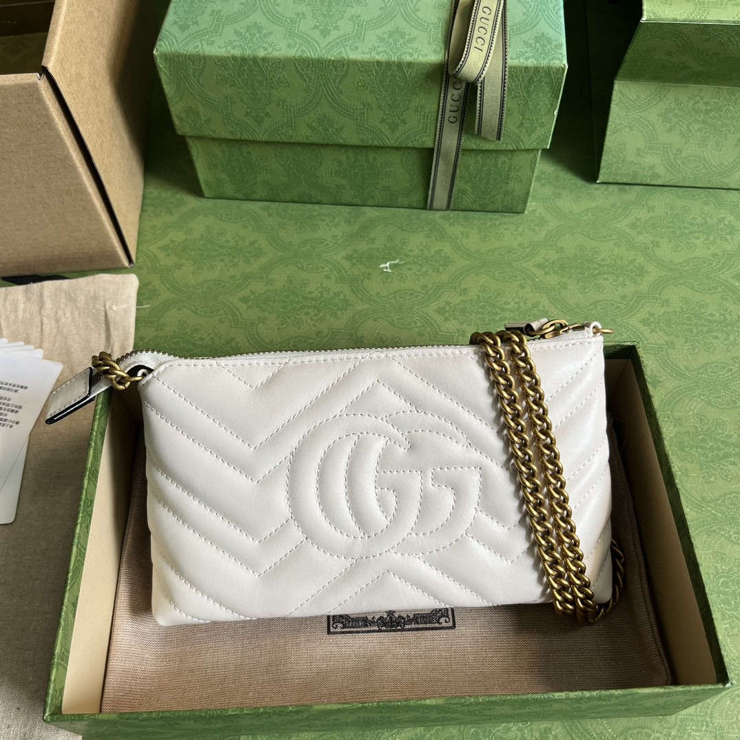 G*u*i gg marmont chain bag