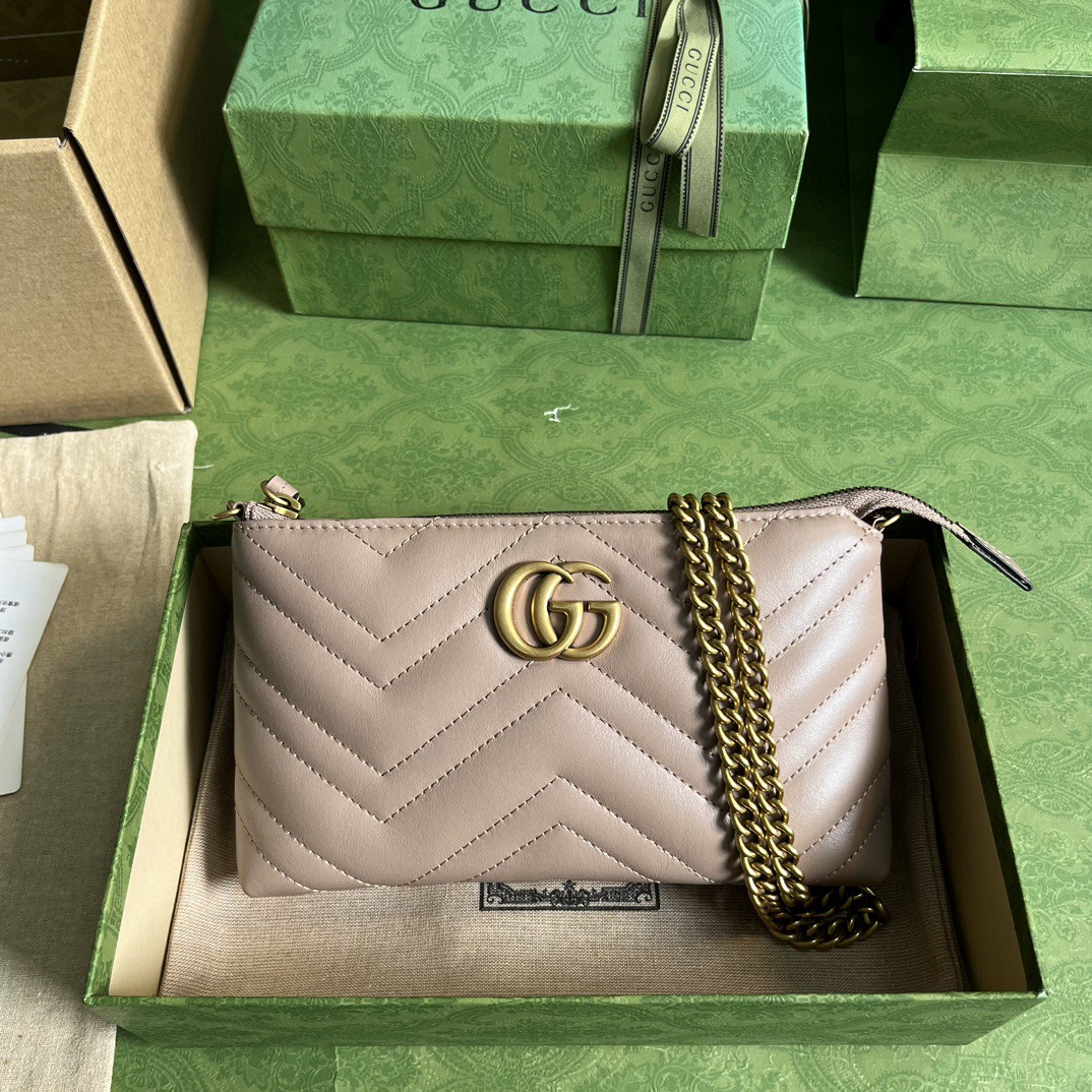 G*u*i gg marmont chain bag