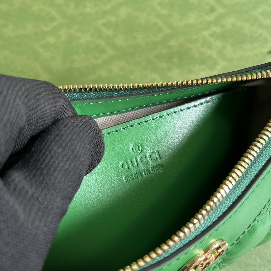 G*u*i matelassé handbag