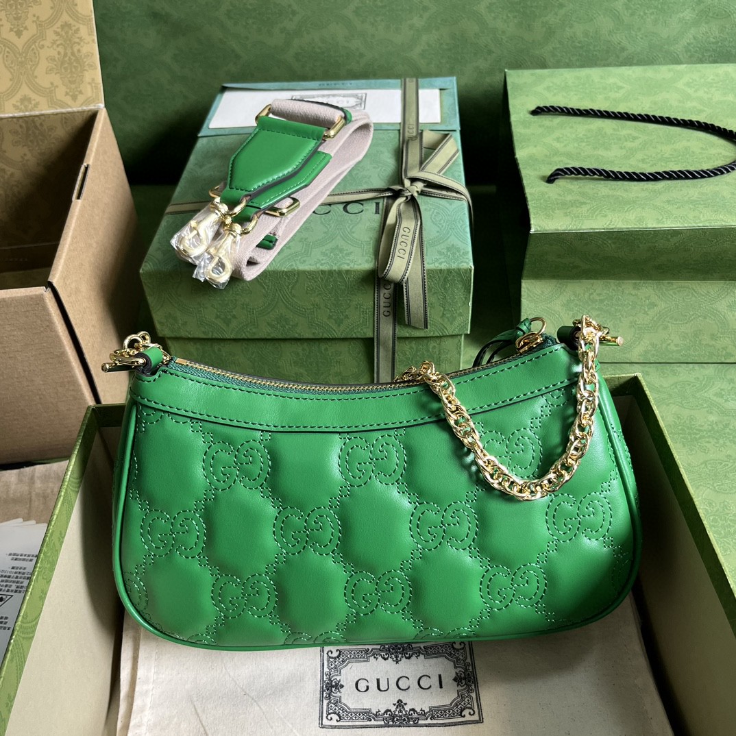 G*u*i matelassé handbag