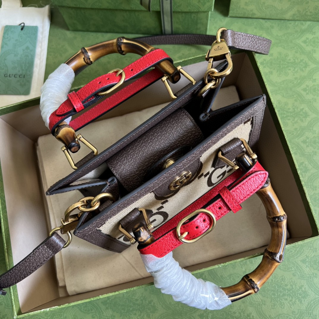 G*u*i diana replica bags