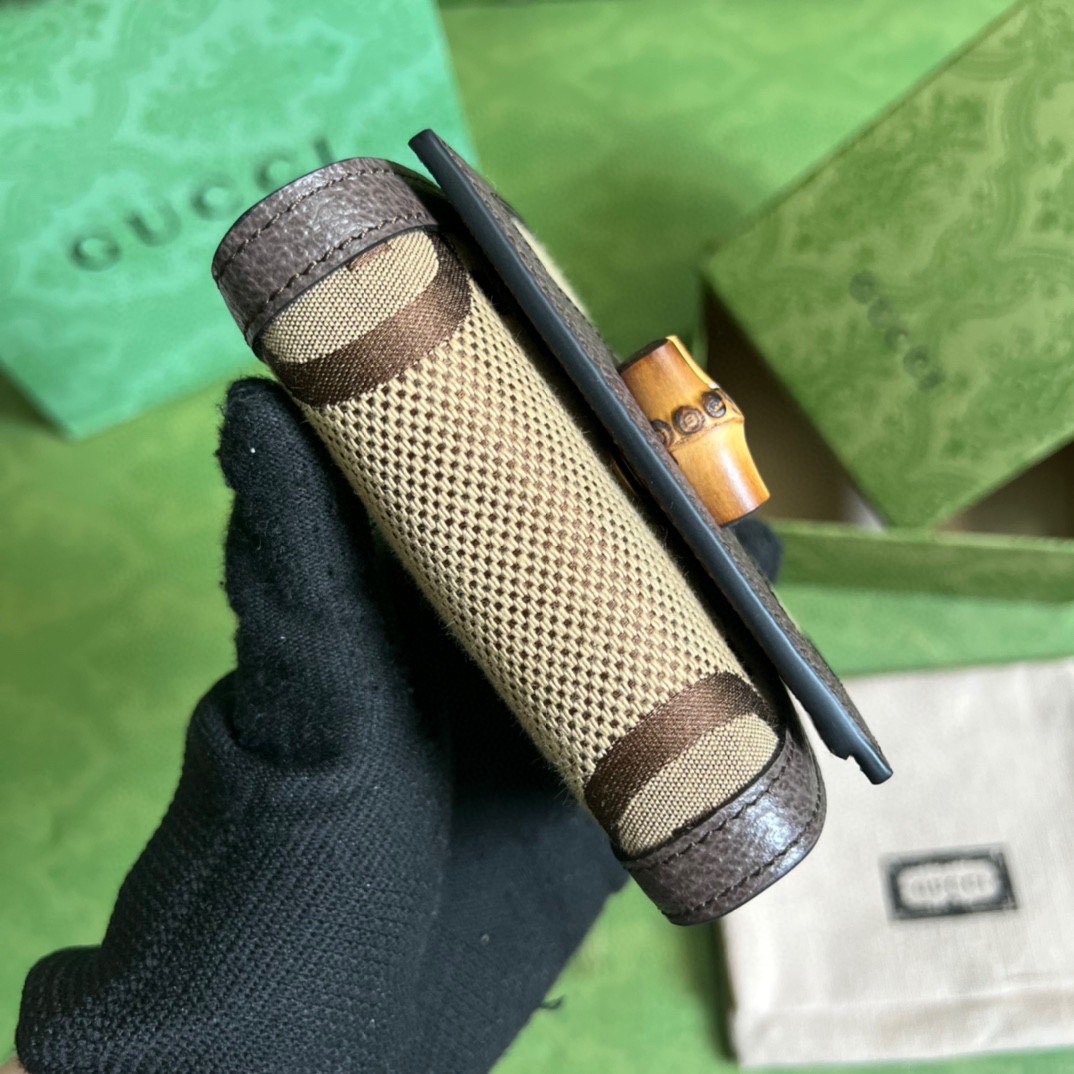 G*u*i diana  canvas  leather compact wallet