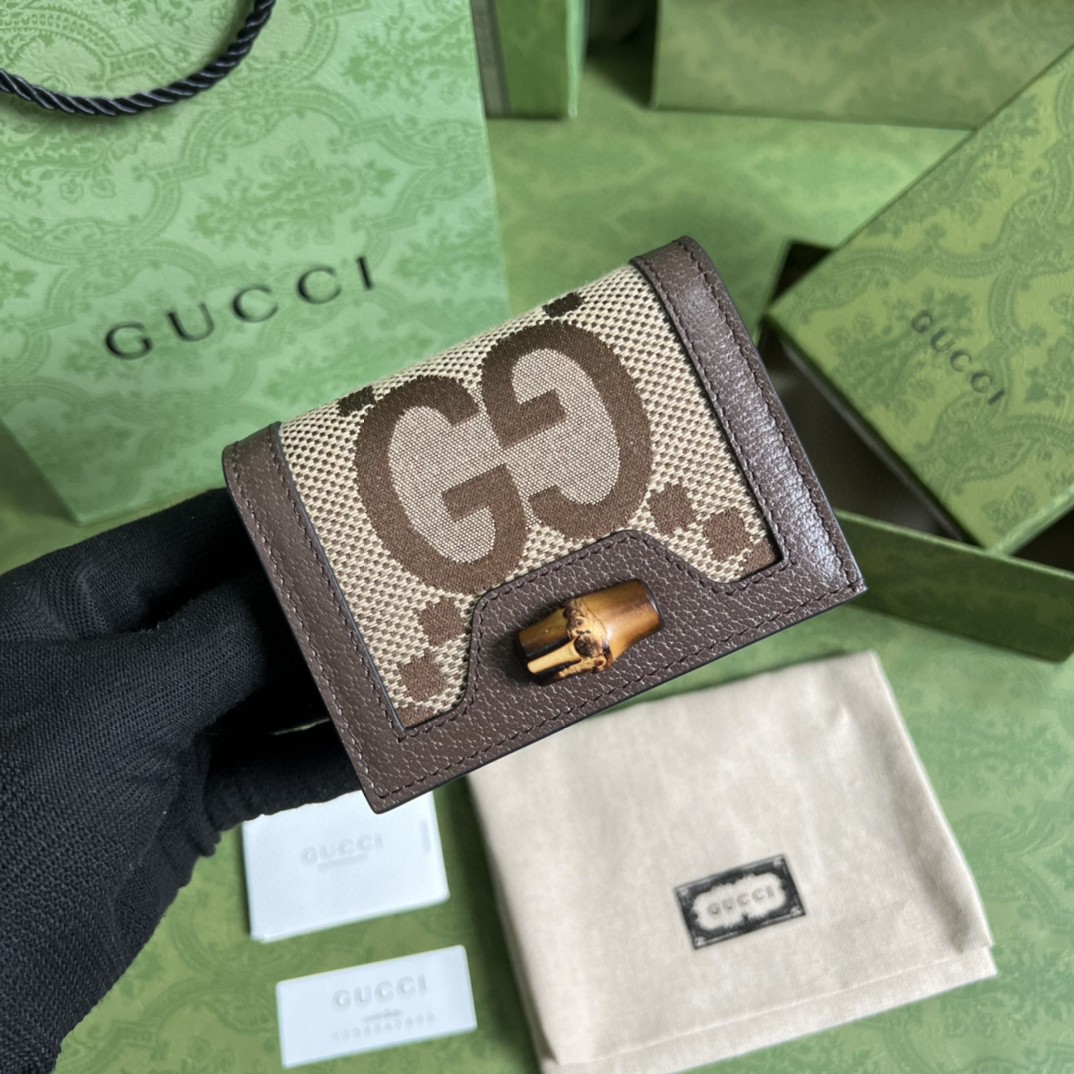 G*u*i diana card case wallet