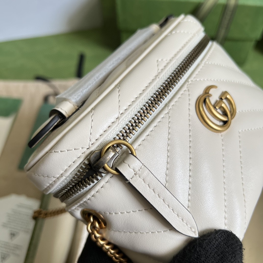 G*u*i marmont mini top handle bag