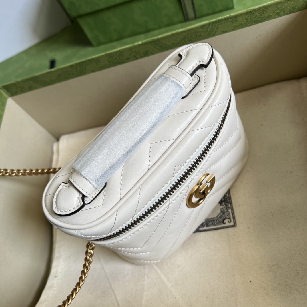 G*u*i marmont mini top handle bag