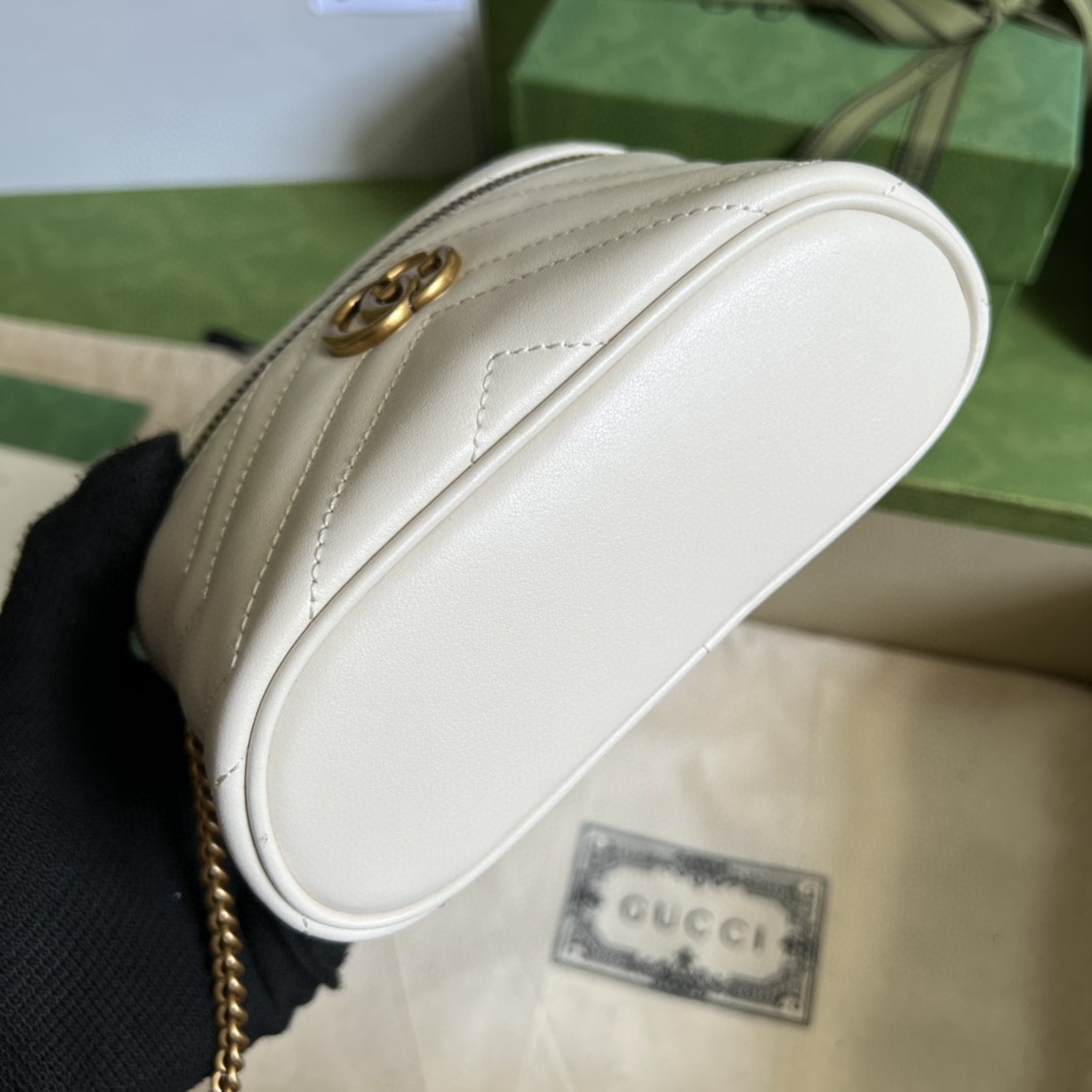 G*u*i marmont mini top handle bag