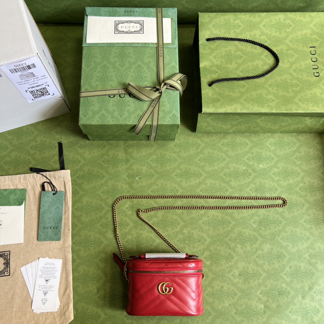 G*u*i marmont mini top handle bag
