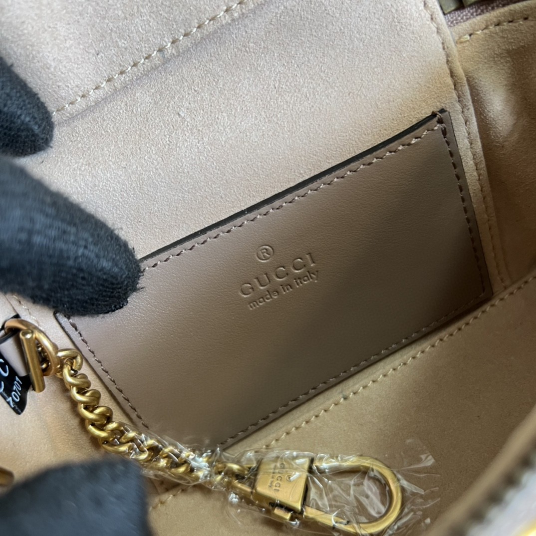 G*u*i marmont mini top handle bag