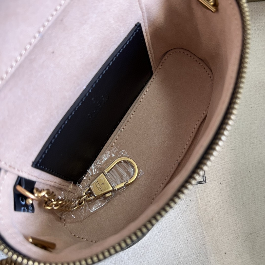 G*u*i marmont mini top handle bag