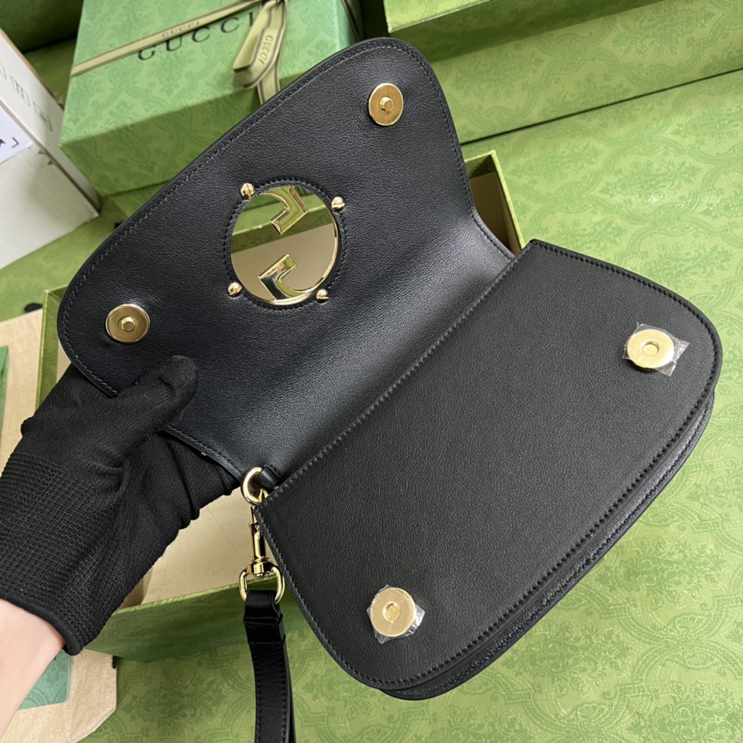 G*u*i blondie mini bag