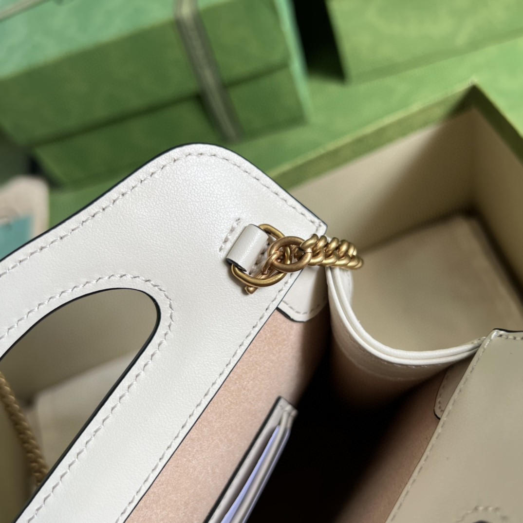 G*u*i gg marmont top handle mini bag