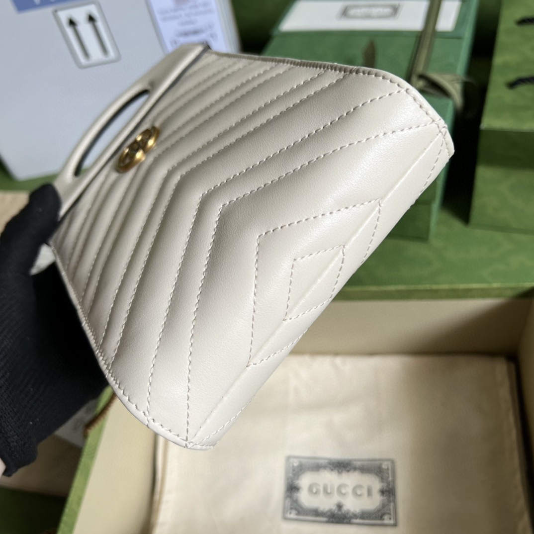 G*u*i gg marmont top handle mini bag