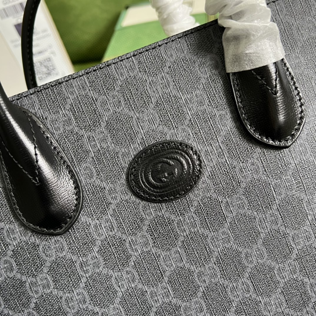 G*u*i gg small tote bag
