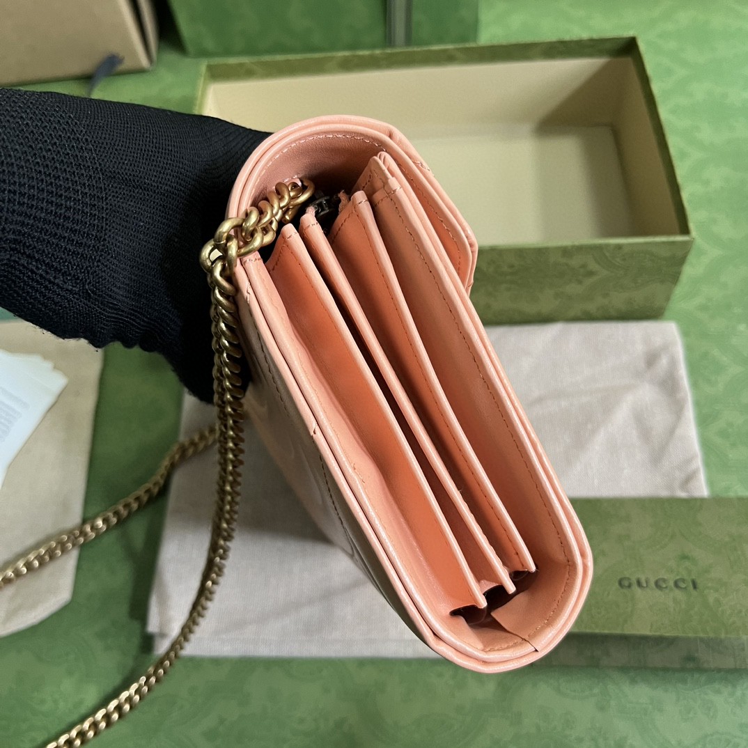 G*u*i gg marmont mini bag