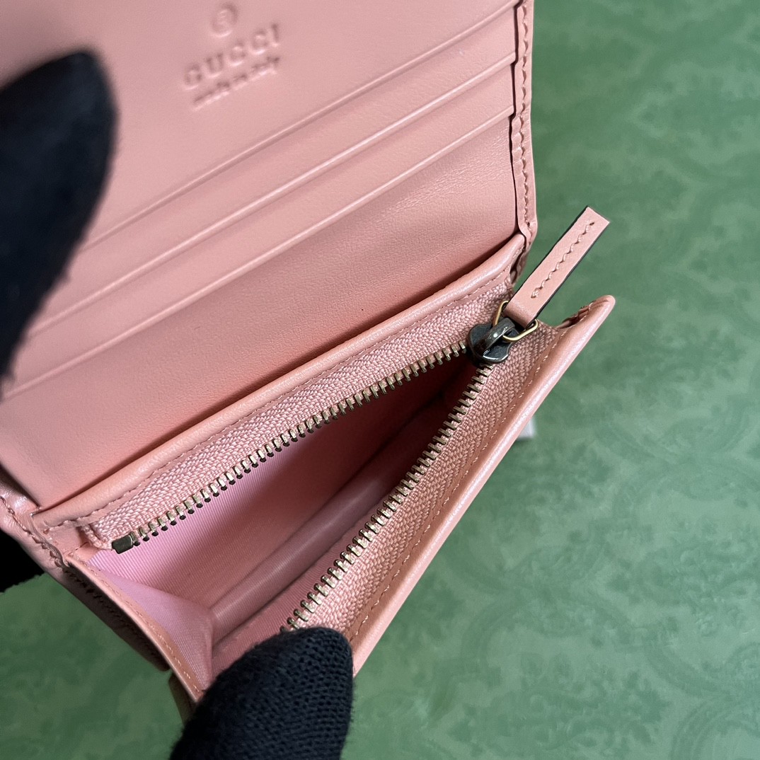 G*u*i gg marmont card case wallet