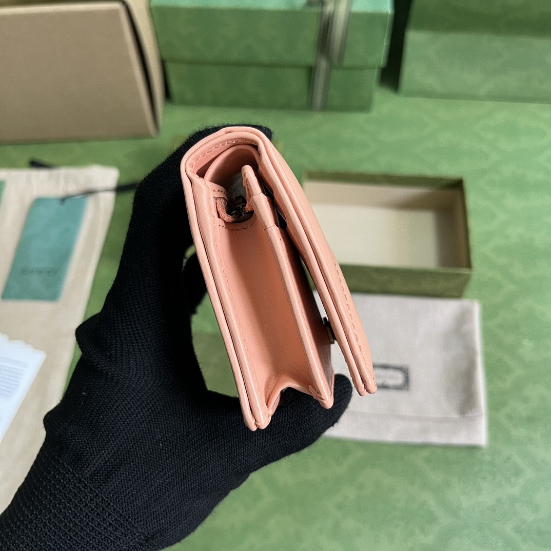 G*u*i gg marmont card case wallet