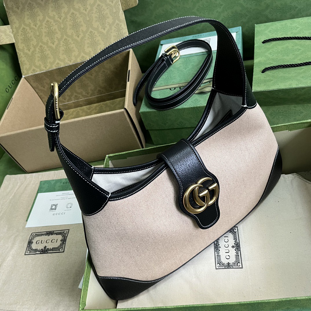 G*u*i aphrodite medium shoulder bag