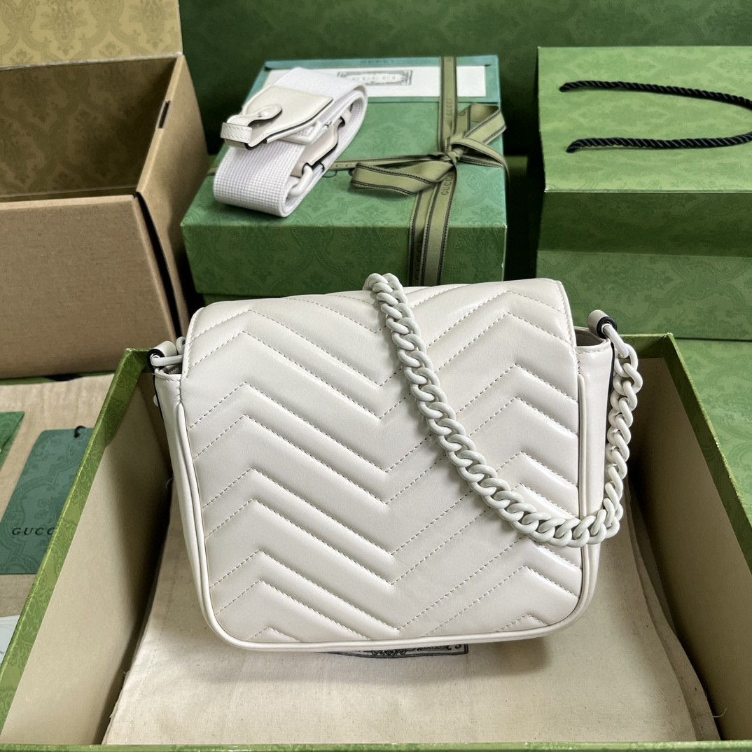 G*u*i gg marmont matelassé mini shoulder bag