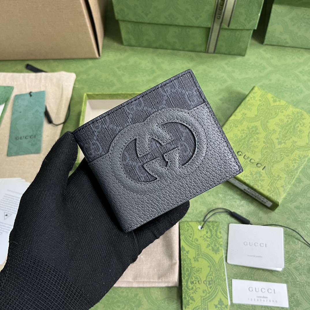 WALLET WITH CUT-OUT INTERLOCKING G