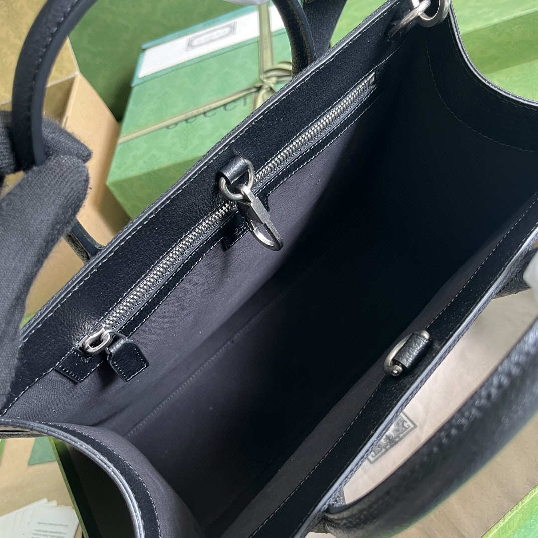 G*u*i small tote