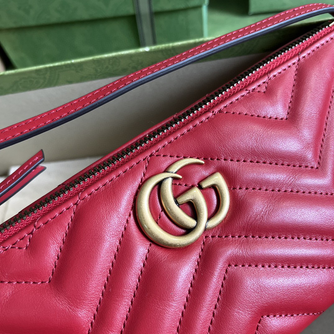 G*u*i gg marmont shoulder bag