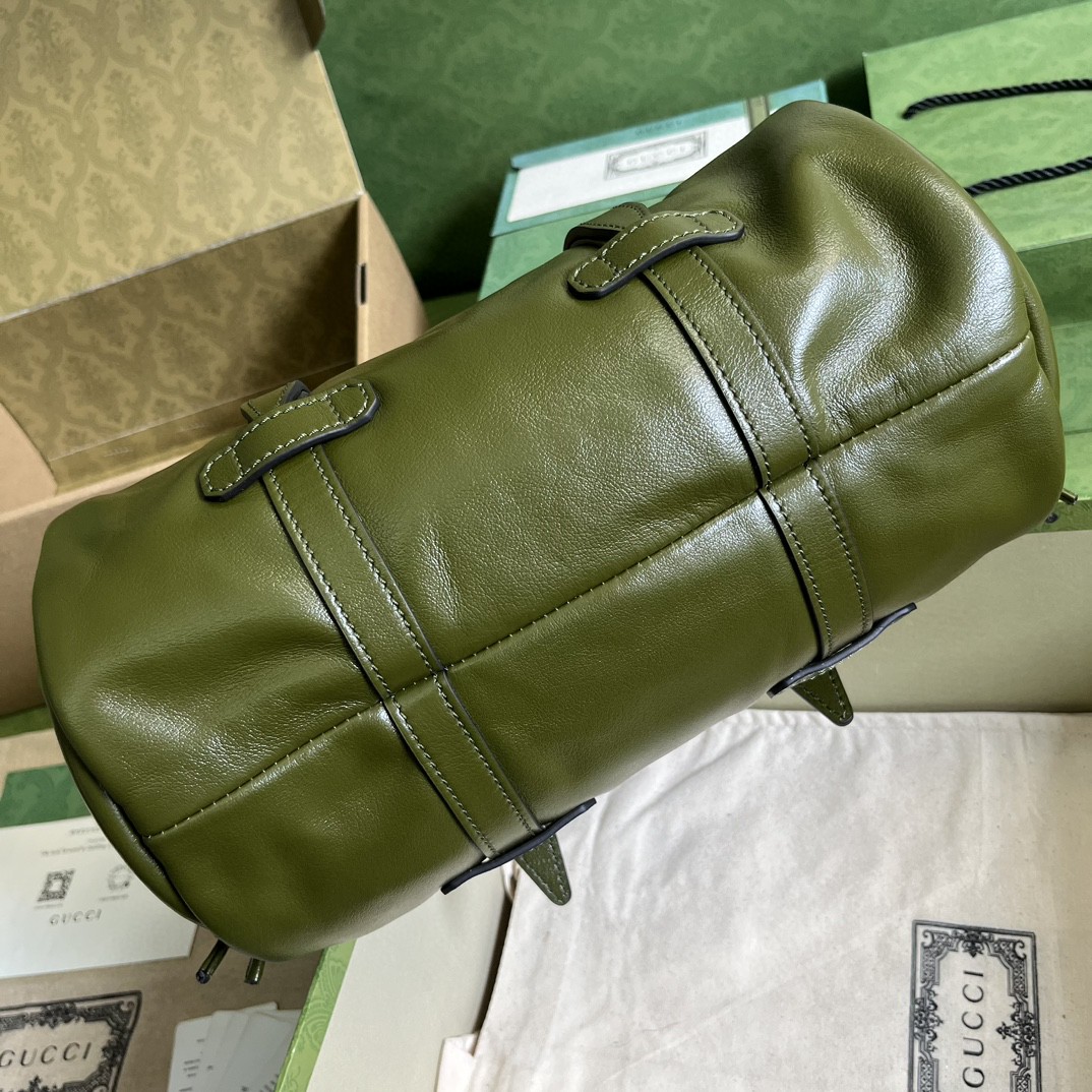 G*u*i small duffle bag with tonal double g