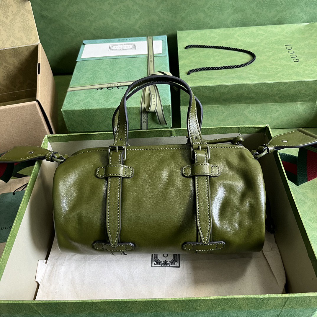 G*u*i small duffle bag with tonal double g