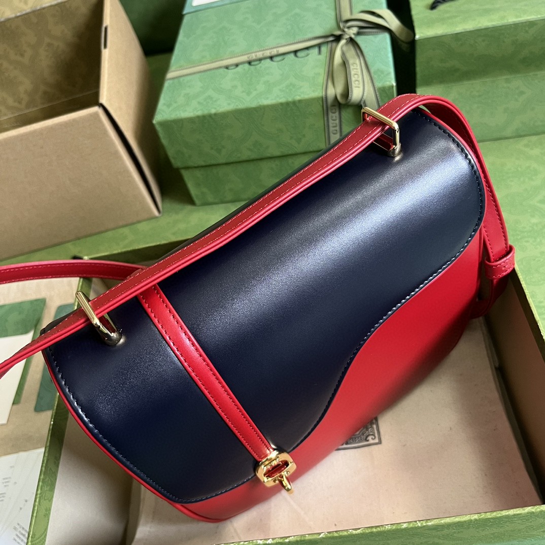 G*u*i equestrian inspired shoulder bag