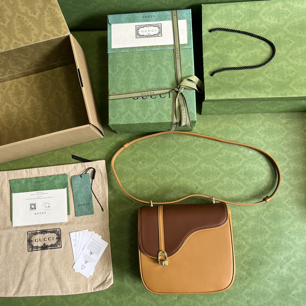 G*u*i equestrian inspired shoulder bag