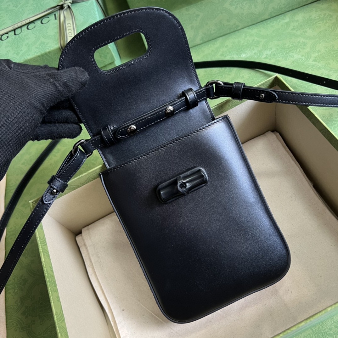 G*u*i bamboo mini handbag