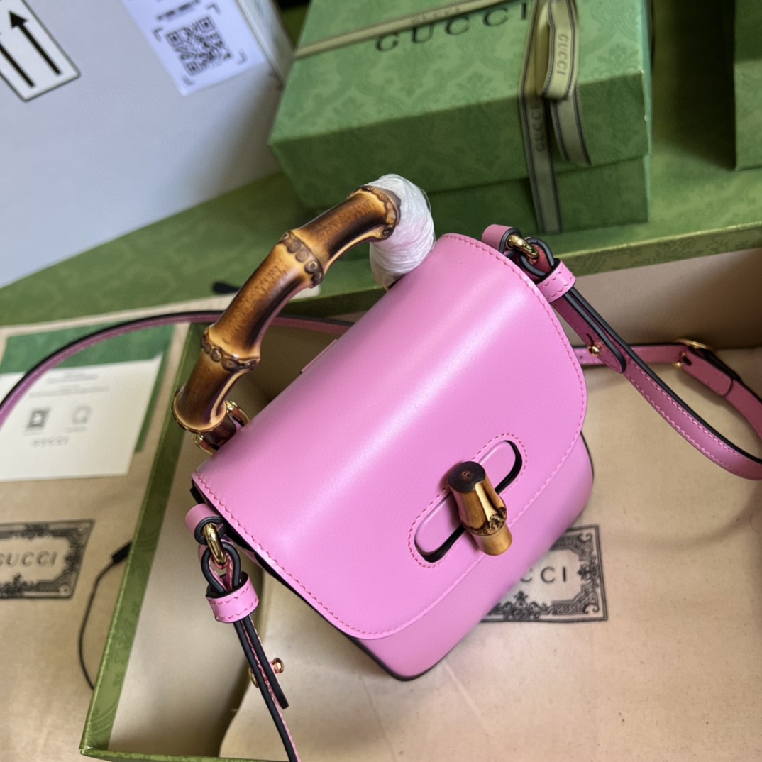 G*u*i bamboo mini handbag