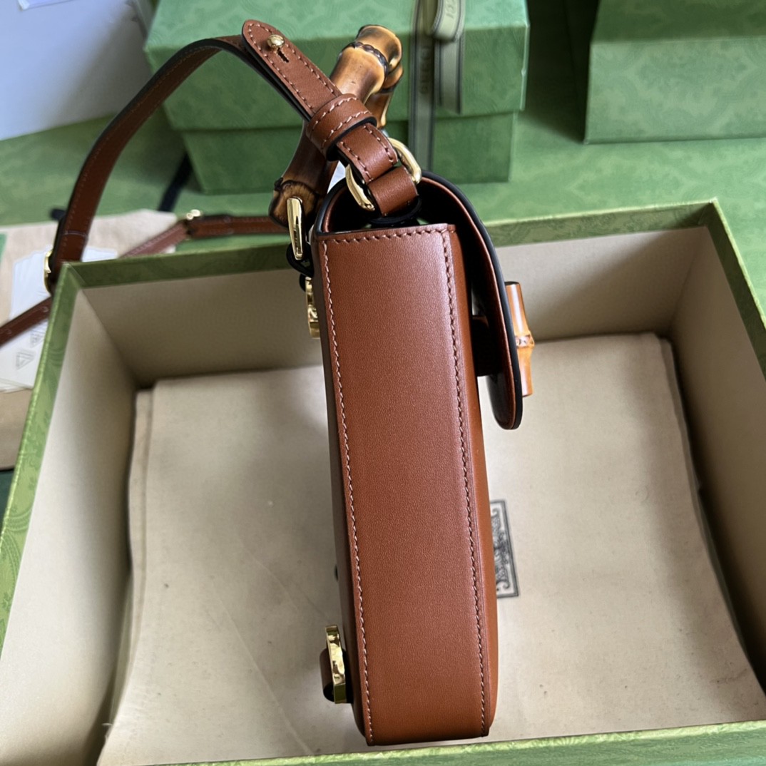 G*u*i bamboo mini handbag