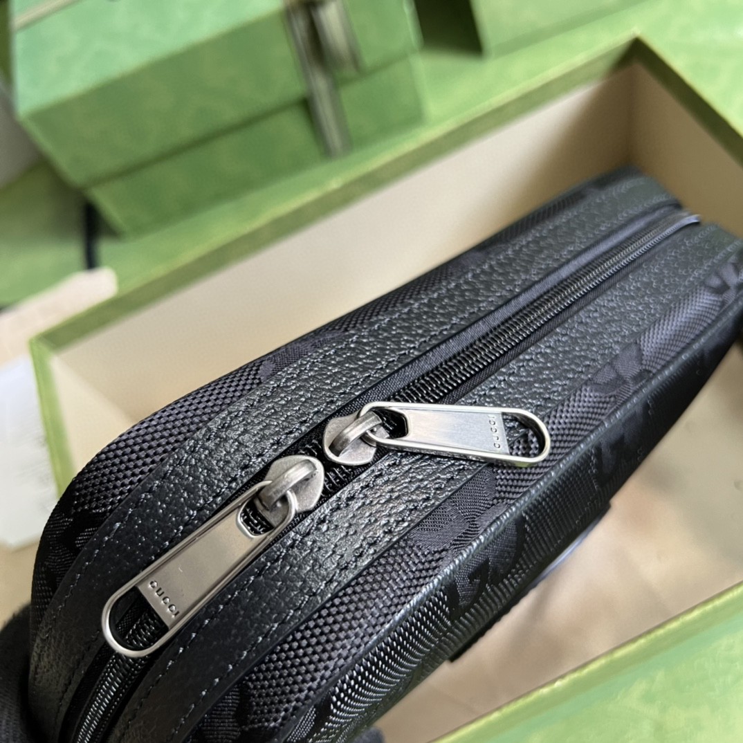 G*u*i off the grid packing cube