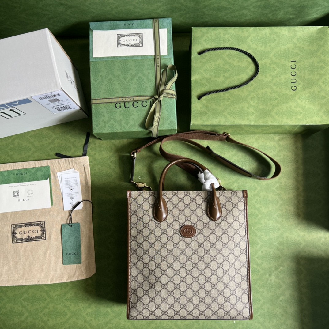 G*u*i small tote with interlocking g