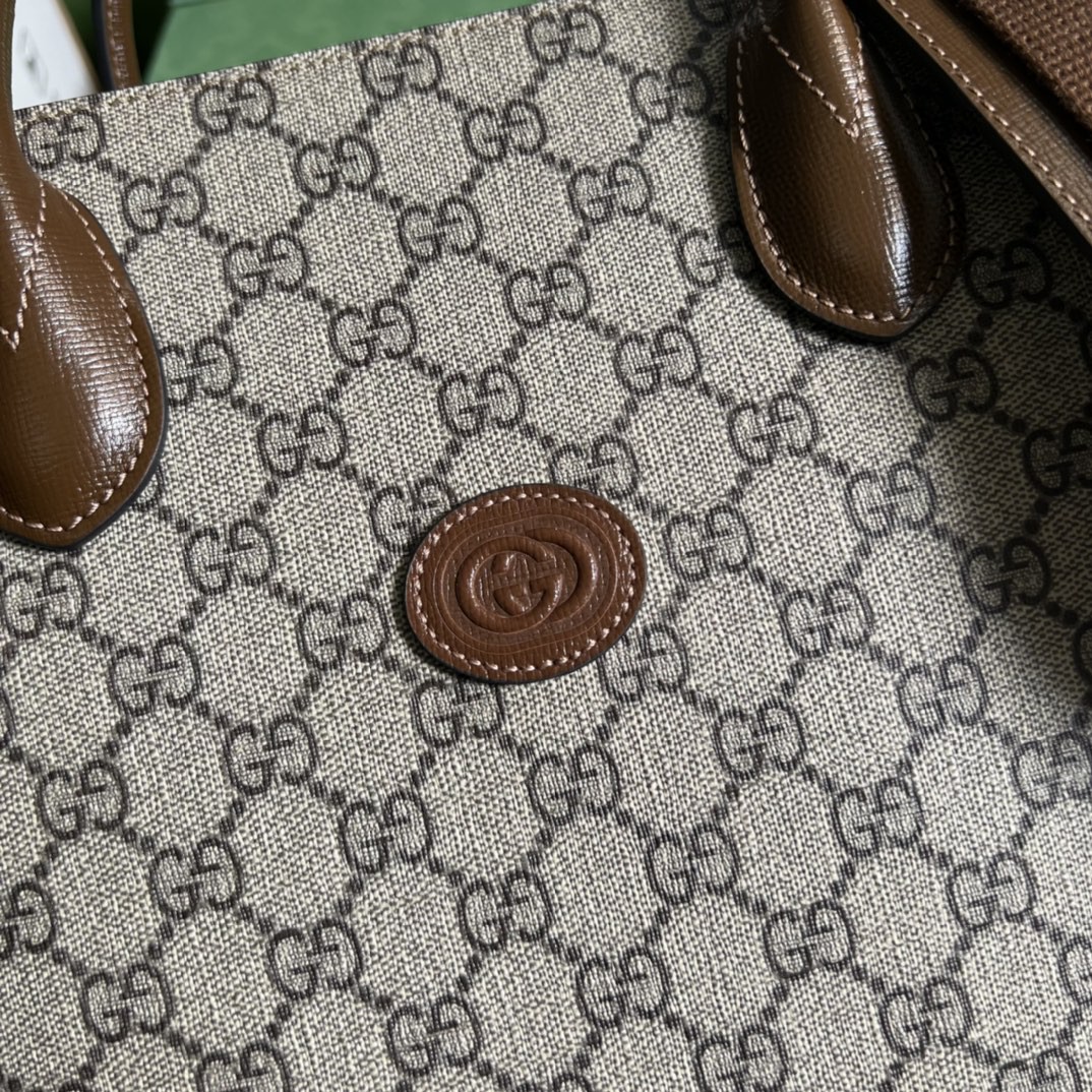 G*u*i small tote with interlocking g