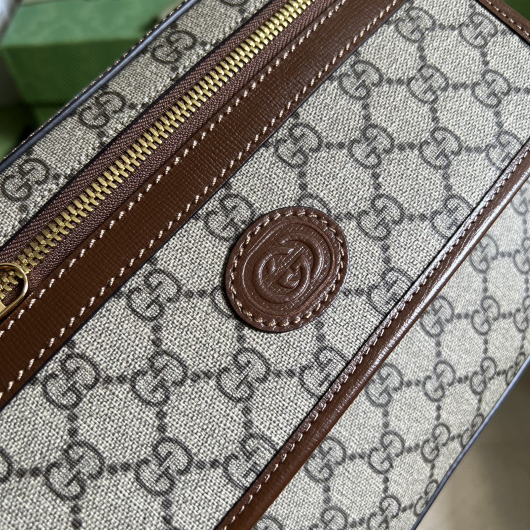 G*u*i small backpack with interlocking g