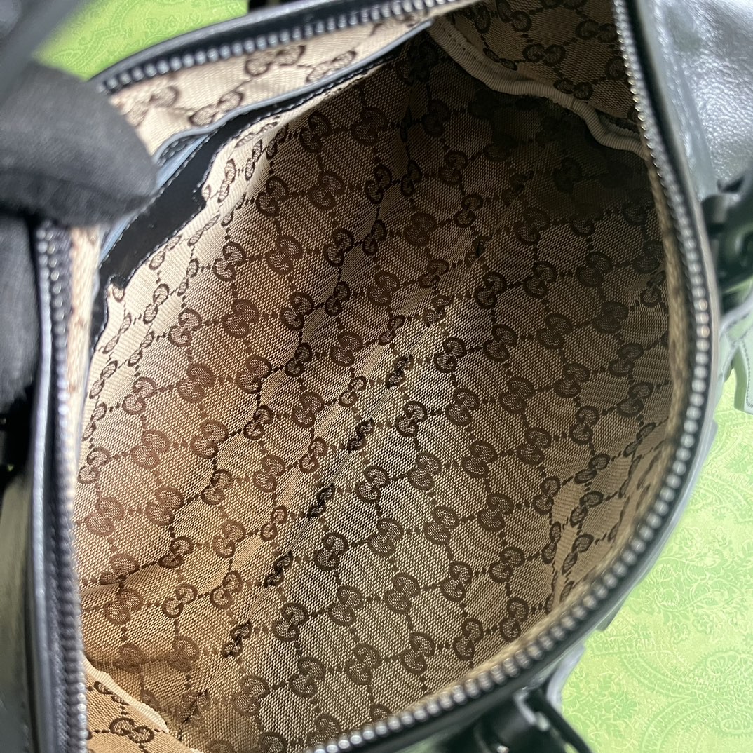 G*u*i small duffle bag with tonal double g