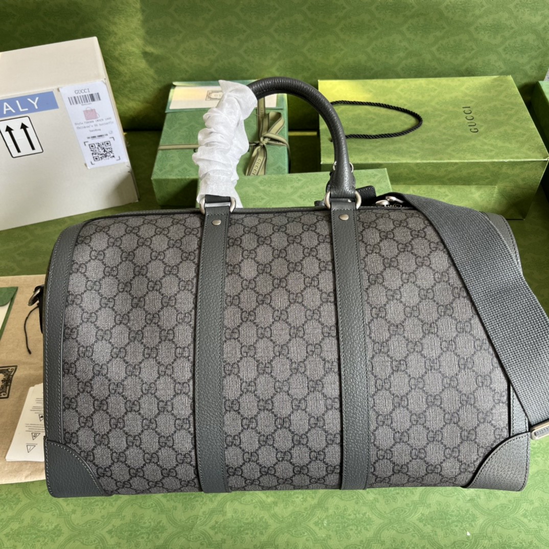 G*u*i savoy small duffle bag