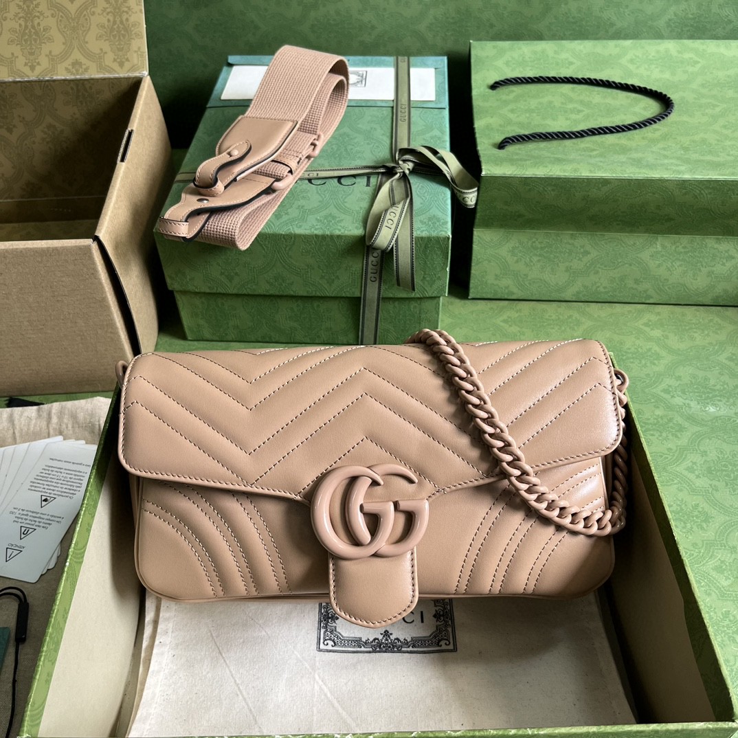 G*u*i gg marmont shoulder bag