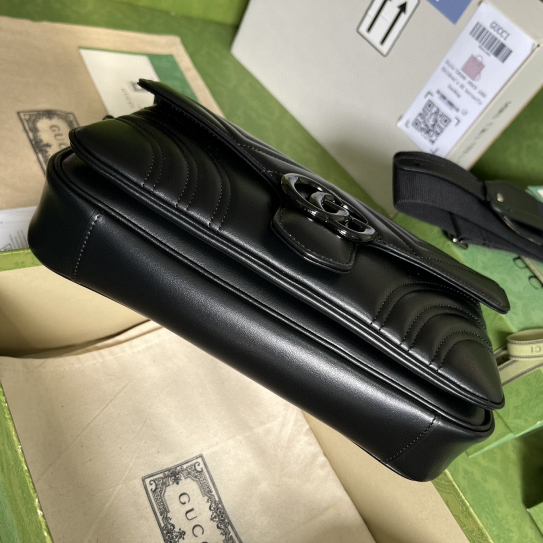 G*u*i gg marmont shoulder bag