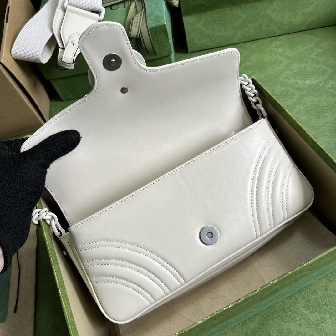 G*u*i gg marmont shoulder bag