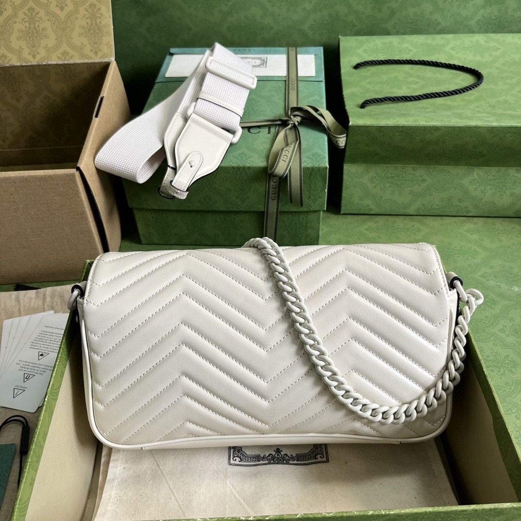 G*u*i gg marmont shoulder bag