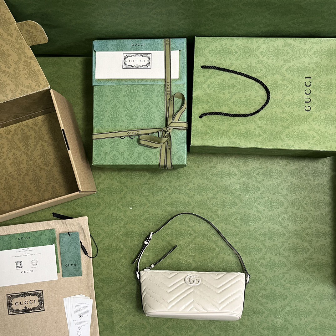 G*u*i gg marmont shoulder bag