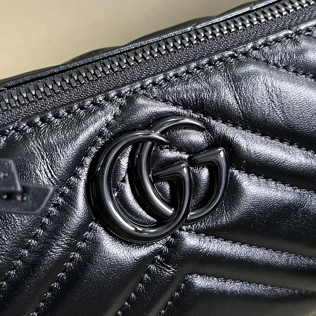 G*u*i gg marmont shoulder bag