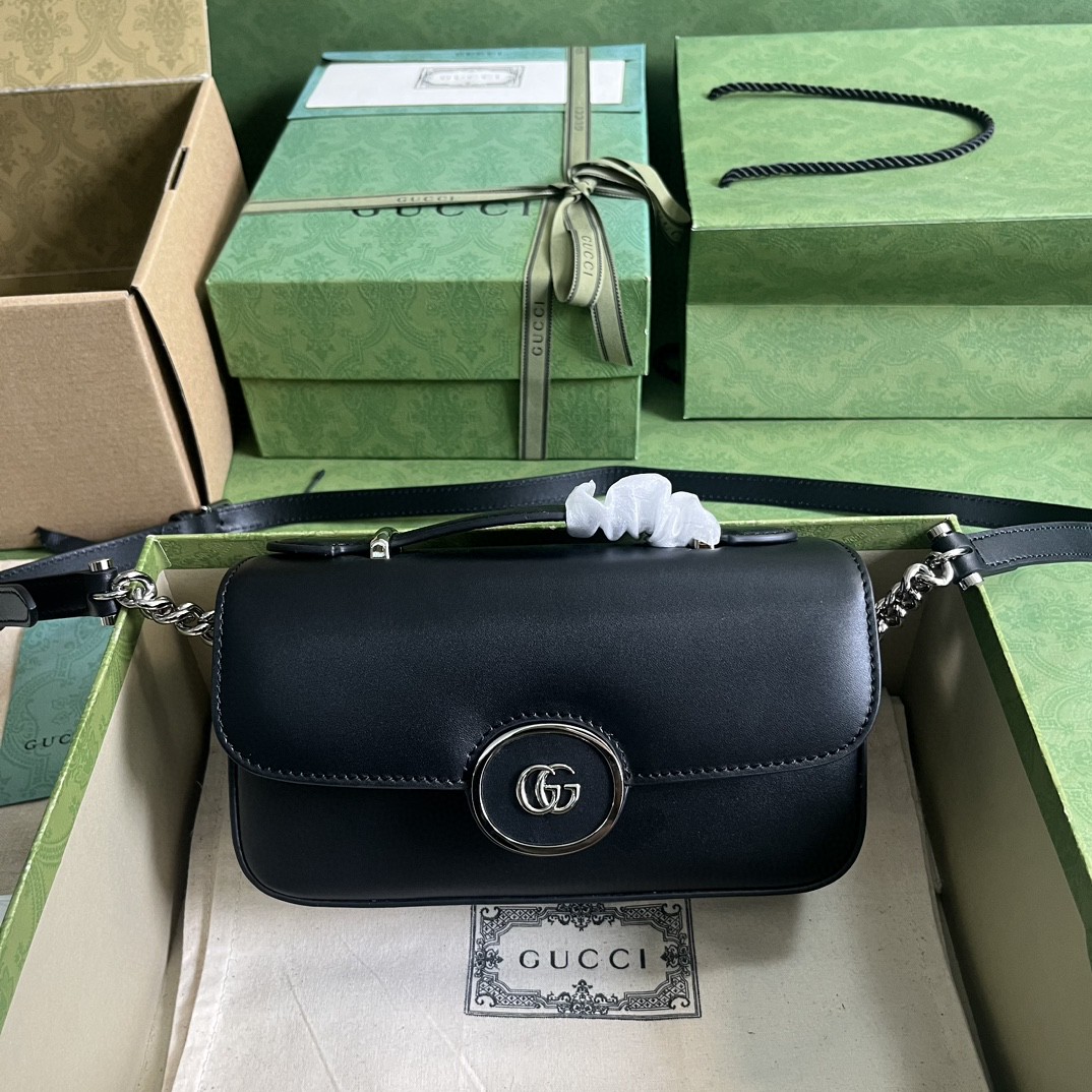 G*u*i petite gg mini shoulder bag