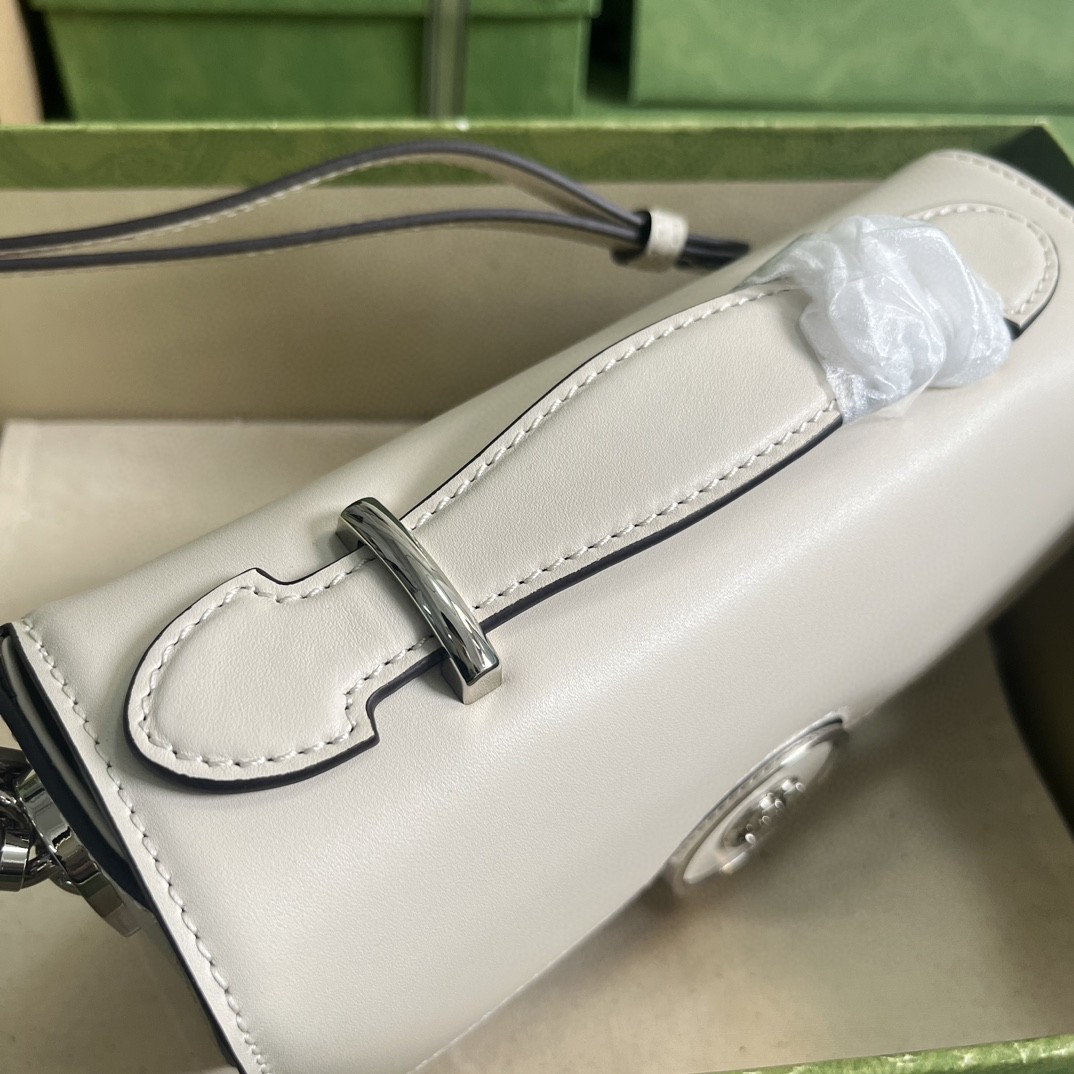G*u*i petite gg mini shoulder bag