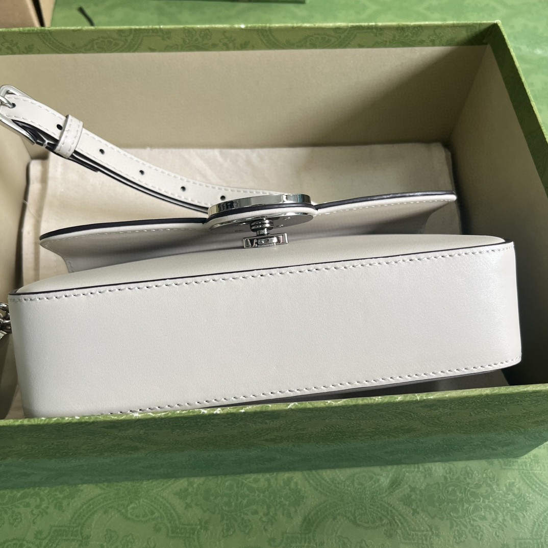 G*u*i petite gg mini shoulder bag