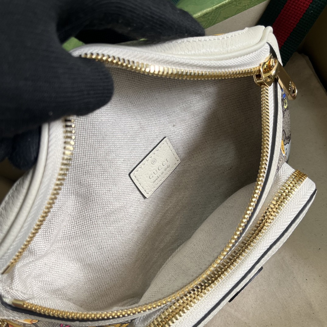 G*u*i belt bag with interlocking g