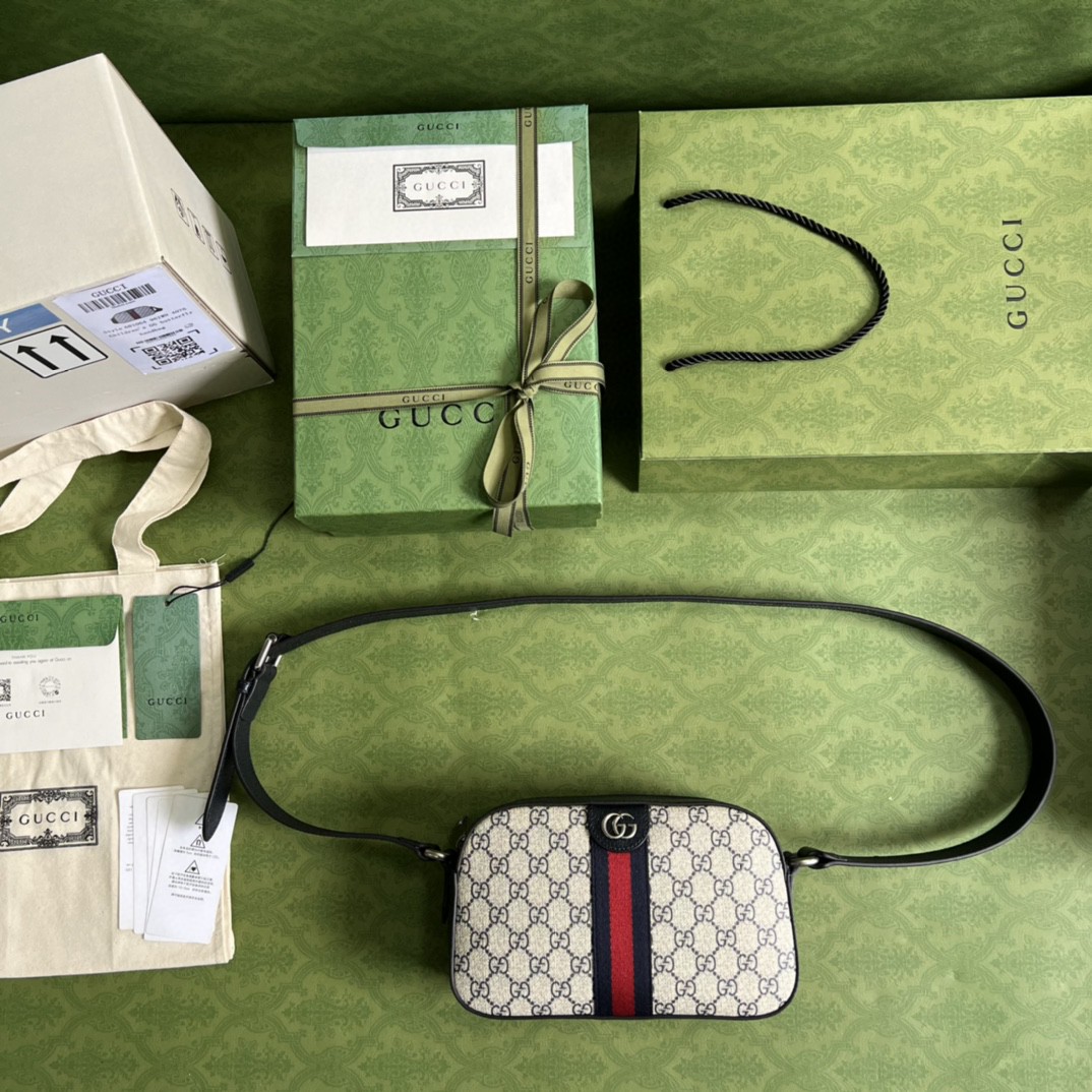 G*u*i ophidia gg shoulder bag