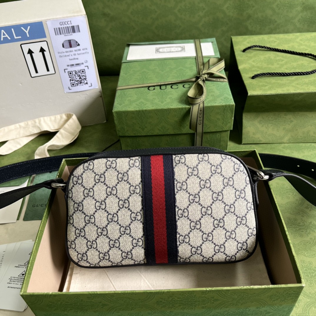 G*u*i ophidia gg shoulder bag